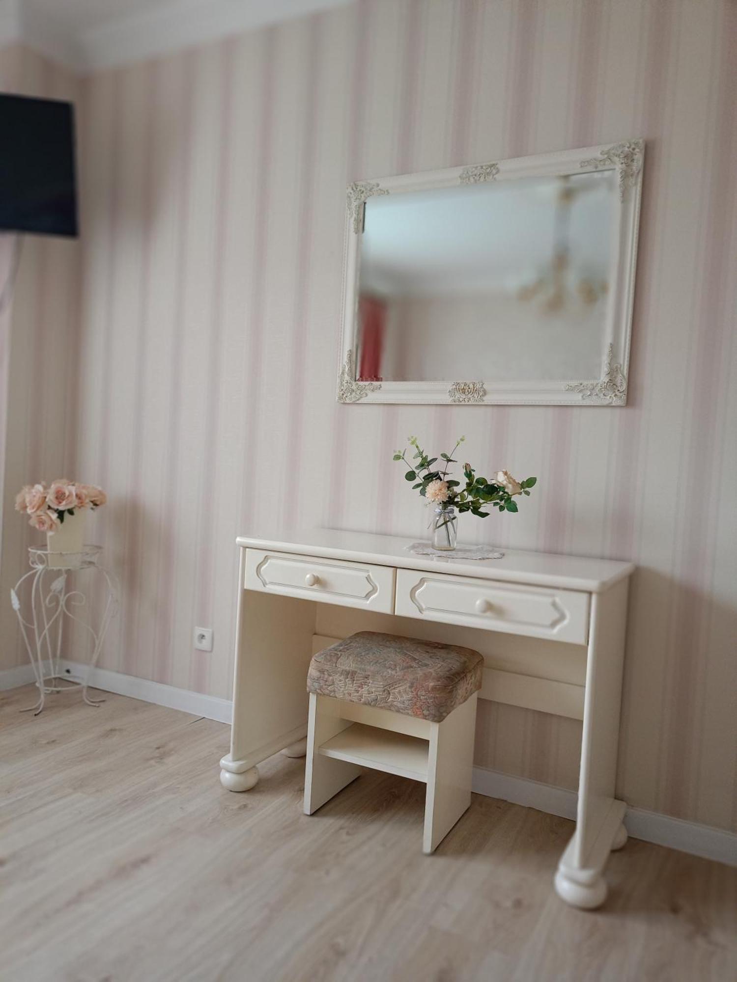 Miramar Apartment Леба Екстериор снимка
